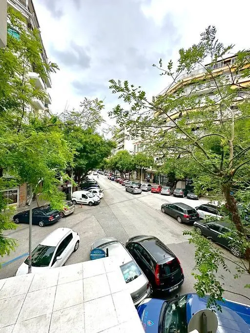 The “Roman Market” Lux Apartment Thessaloniki Greece
