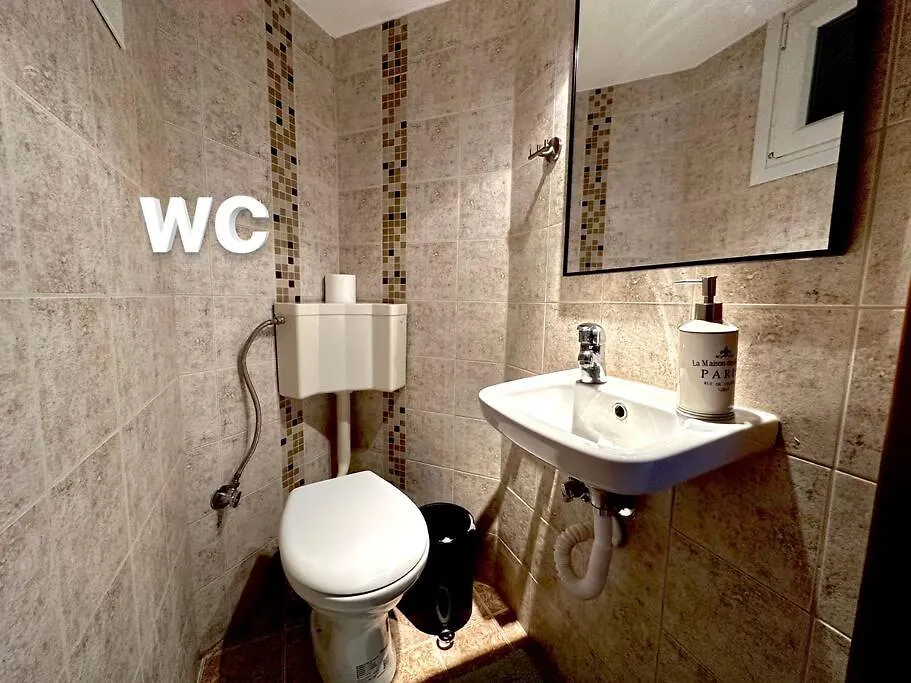 The “Roman Market” Lux Apartment Thessaloniki 0*,  Greece