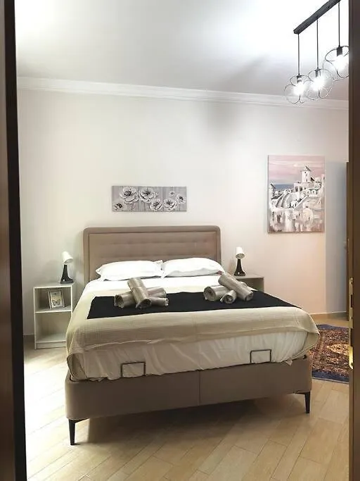 The “Roman Market” Lux Apartment Thessaloniki
